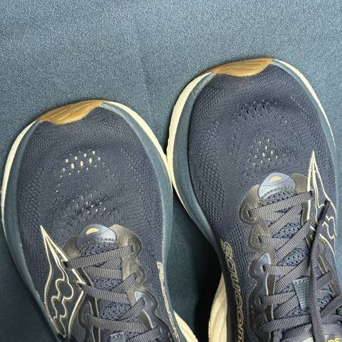 Saucony Ride 15 Mens Size 10.5 Navy Gold Athletic Running Shoes Sneakers photo 5