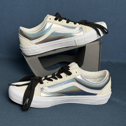 Vans Old Skool Pro Mens 6 Womens 8 Iridescent Silver White Skate Shoes Sneakers photo 2
