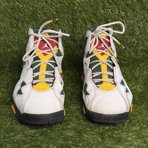 Jordan True Flight Mens Size 8.5 White Fir Amarillo High Top Basketball Sneakers photo 2