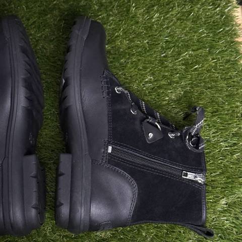 UGG Hapsburg Hiker Womens Size 9 Black Waterproof Leather Suede Ankle Boots photo 7