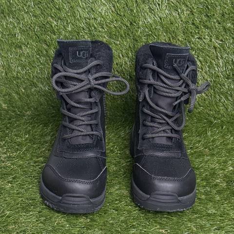 UGG Butte II Kids Size 1 Black Waterproof Snow Boots Winter Outdoor 1171210K photo 3