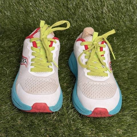 Saucony Hurricane Kids Size 3.5 M White Youth Athletic Running Shoes Sneakers photo 2