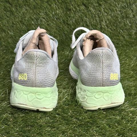New Balance 880v13 Fresh Foam Womens Size 6.5 B Blue Green Aura Running Shoes photo 4