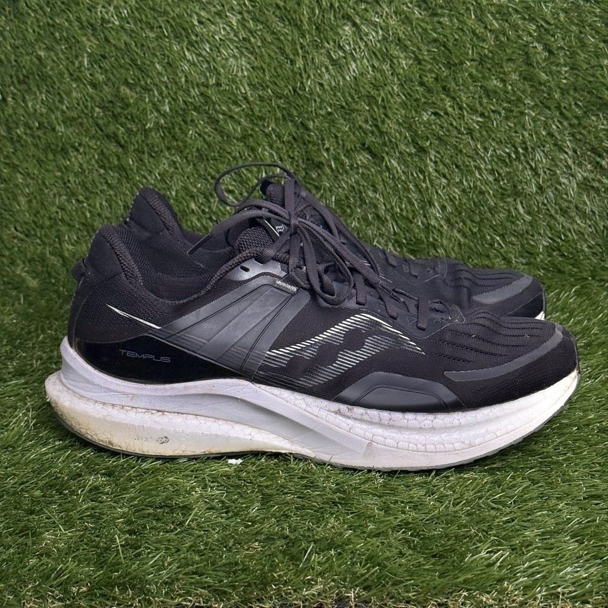 Saucony Tempus Mens Size 13 Black Stability Running Shoes Sneakers S20720-05