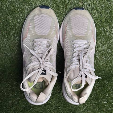 Veja Condor 2 Alveomesh Womens Size 8 White Green Running Walking Shoes Sneakers photo 6