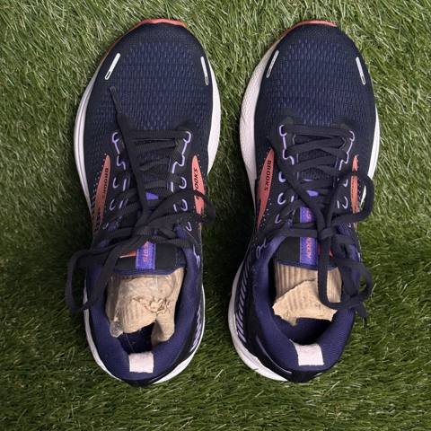 Brooks Adrenaline GTS 22 Womens Size 7.5 B Black Mesh Support Running Shoes photo 6