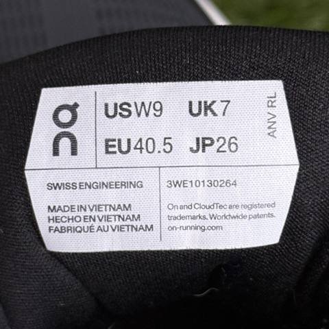 On Cloud Cloudrunner 2 Womens Size 9 Black White Supportive Running Shoes photo 8