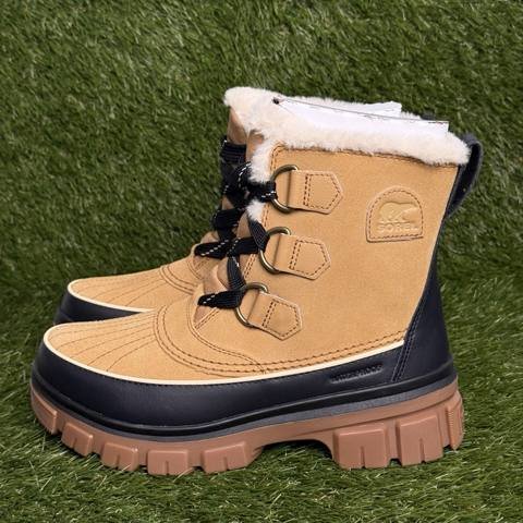 Sorel Tivoli IV Womens Size 7 Curry Suede Waterproof Insulated Winter Boots photo 4