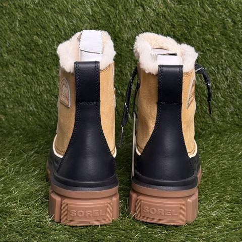 Sorel Tivoli IV Womens Size 7 Curry Suede Waterproof Insulated Winter Boots photo 5