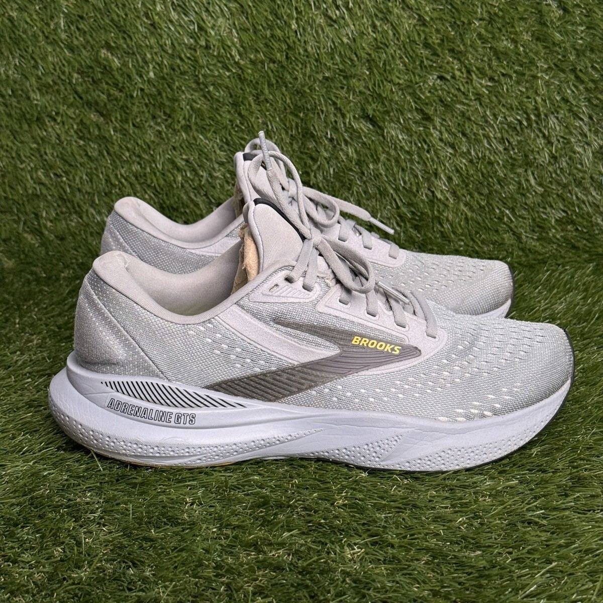 Brooks Adrenaline GTS 24 Mens Size 8.5 D Alloy White Gold Support Running Shoes