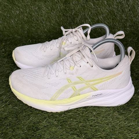 Asics Gel-Pulse 16 Flytefoam Womens Size 7.5 White Running Shoes 1012B755 photo 4