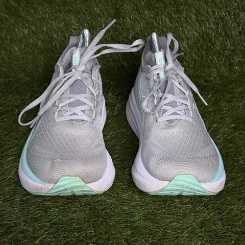 Asics Gel-Nimbus 27 Womens Size 8 Gray White Teal Cushioned Running Shoes photo 3