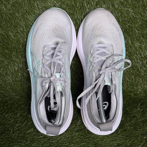 Asics Gel-Nimbus 27 Womens Size 8 Gray White Teal Cushioned Running Shoes photo 7