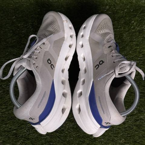 On Cloud Cloudrunner 3 Womens Size 9 Pearl White Blue Athletic Running Shoes photo 6