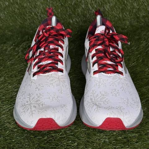 Brooks Levitate 6 Run Merry Womens Size 10.5 White Red Plaid Christmas Running photo 3