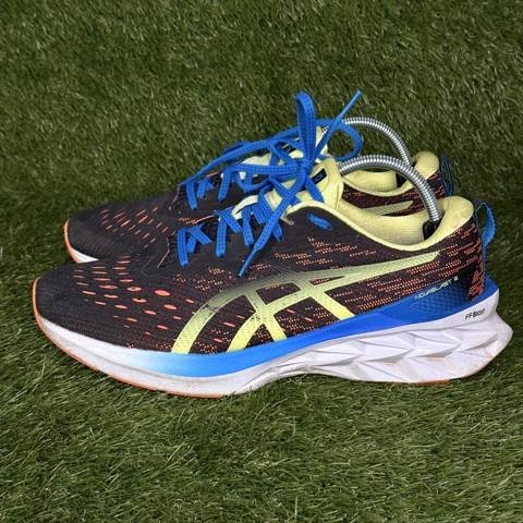 Asics Novablast 2 Mens Size 10.5 Black Blue Orange Running Shoes 1011B192 photo 3