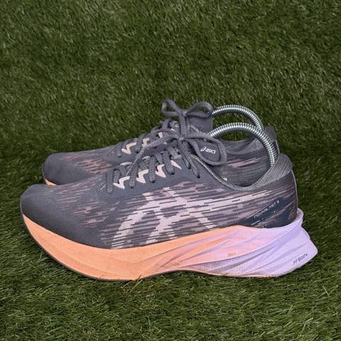 Asics Novablast 3 Womens Size 8.5 Orange Purple Cushioned Running Shoes 1012B288 photo 4