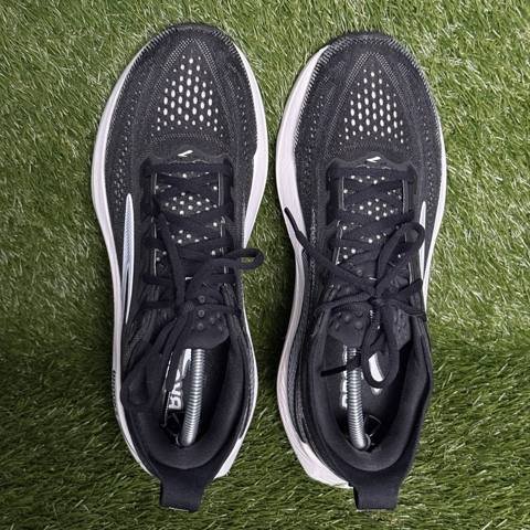 Brooks Glycerin 23 Womens Size 11 B Black White Cushioned Running Shoes Sneakers photo 6