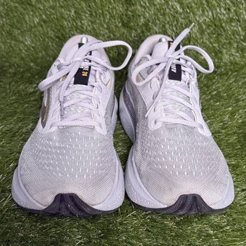 Brooks Adrenaline GTS 24 Mens Size 11 2E Wide Gray Gold Support Running Shoes photo 2