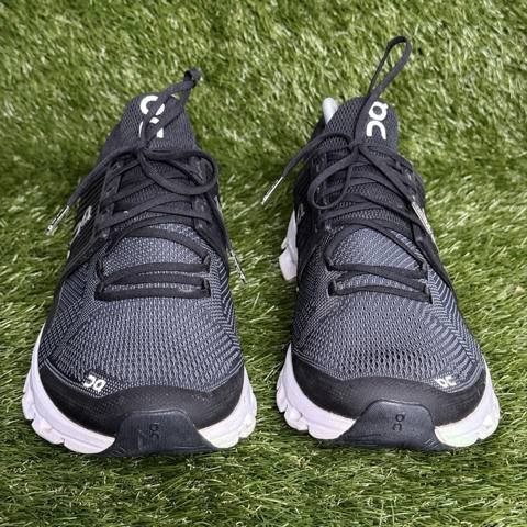 On Cloud Cloudswift Mens Size 11.5 Black White Running Shoes Sneakers photo 2