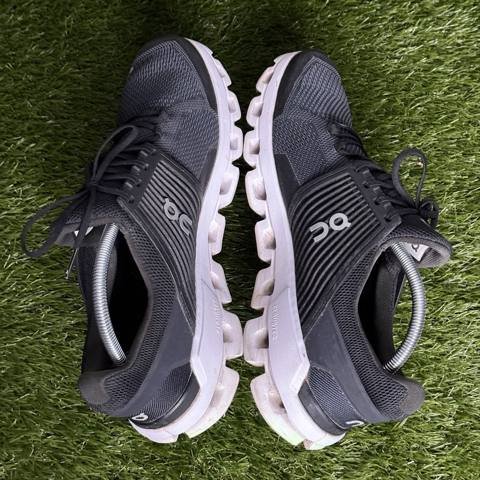 On Cloud Cloudswift Mens Size 11.5 Black White Running Shoes Sneakers photo 5