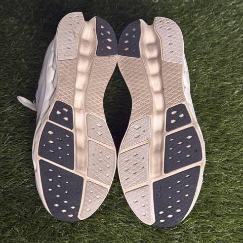 On Cloud Cloudsurfer 2 Womens Size 6.5 White Cushioned Running Shoes Sneakers photo 7