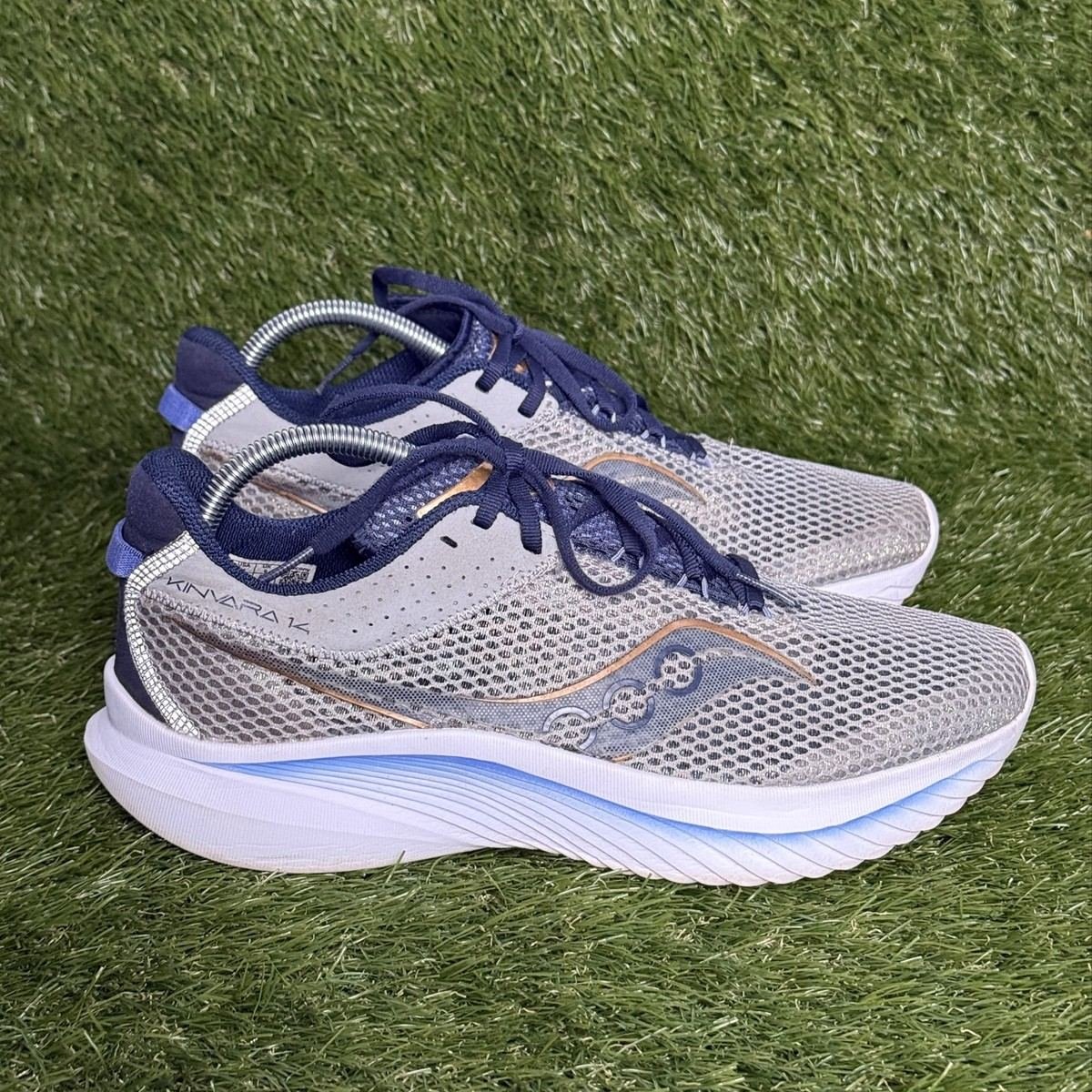 Saucony Kinvara 14 Womens Size 11 Gray Navy Lightweight Running Shoes S10823-15