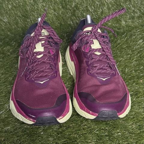 Hoka Challenger ATR 6 Womens Size 10 B Purple Magenta Trail Running Shoes photo 2