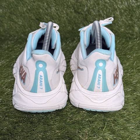 Hoka Arahi 7 Womens Size 7.5 B White Light Blue Stability Running Shoes 1147851 photo 4